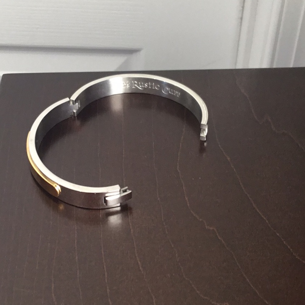 Engraved rustic cuff - Picture 2 of 2